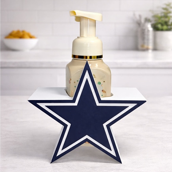 NFL Other - Dallas Cowboys Soap Dispenser with Navy Star Holder